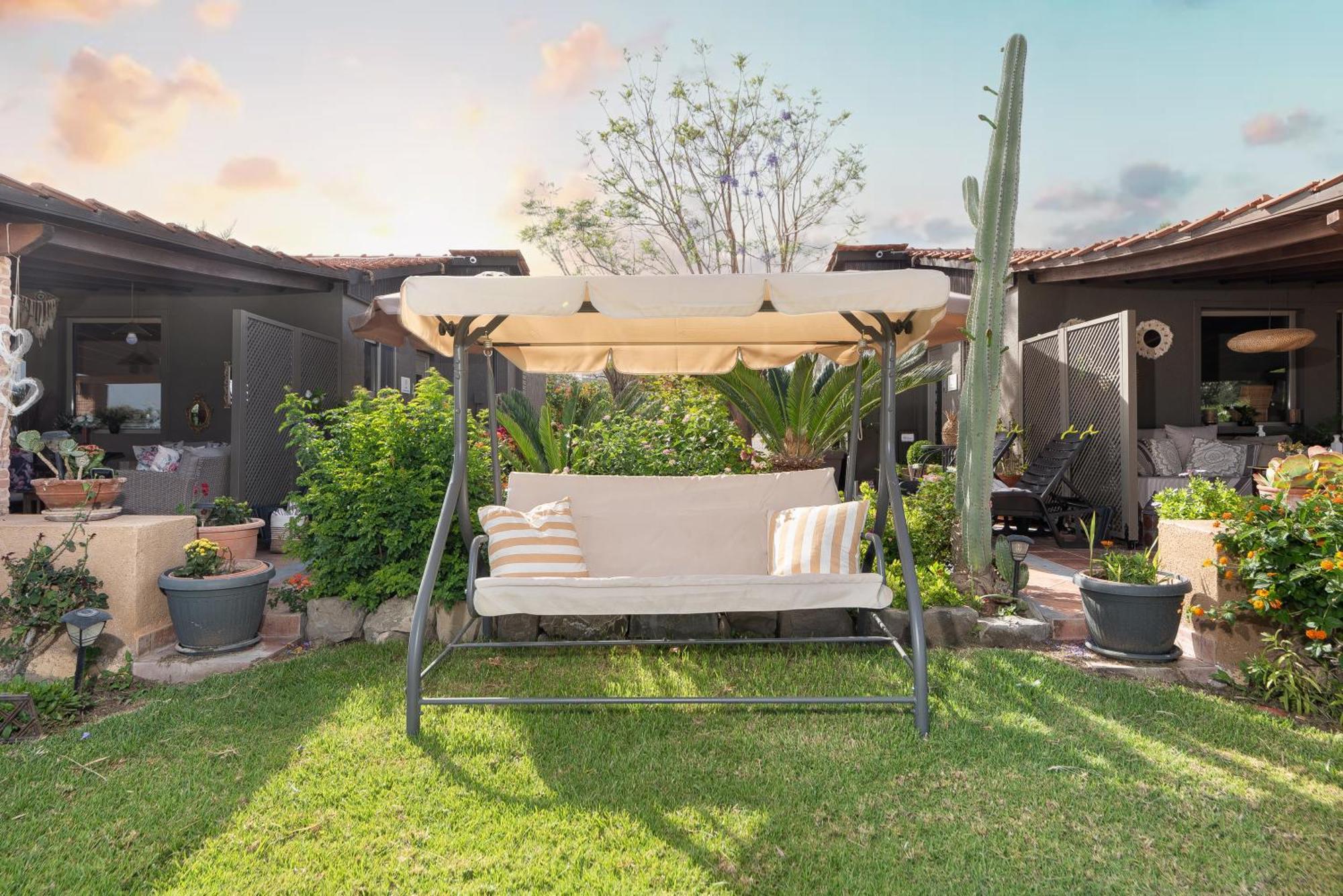 Ilaira Sea View Bungalow Gennadi Bagian luar foto